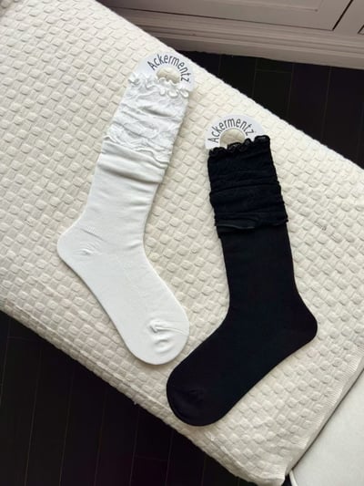 ♡正韓♡蕾絲拼接坑條堆堆襪7
