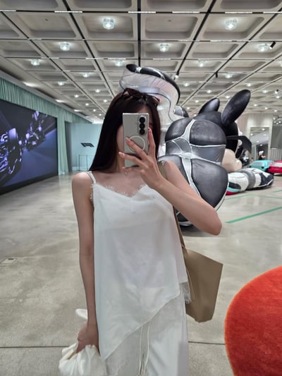♡正韓♡斜切蕾絲細肩上衣7