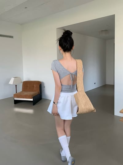 ♡正韓♡後簍空綁帶圓領上衣6