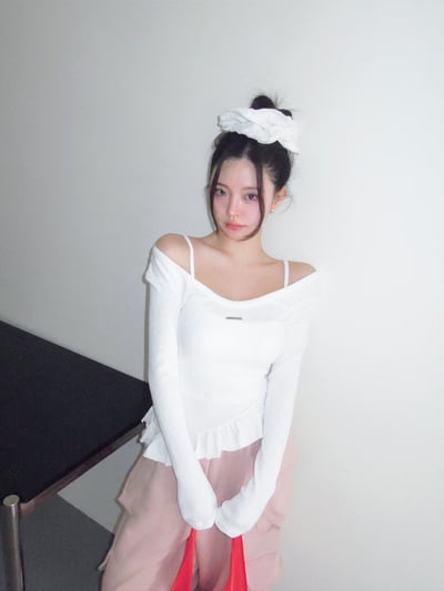 ♡正韓♡鐵牌標籤坑條上衣1