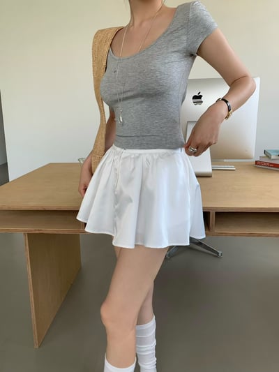 ♡正韓♡後簍空綁帶圓領上衣3