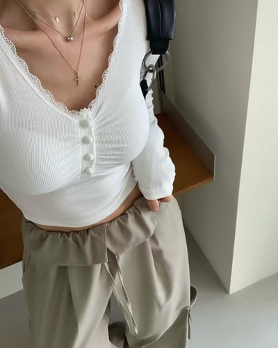 ♡正韓♡蕾絲領抓皺上衣5