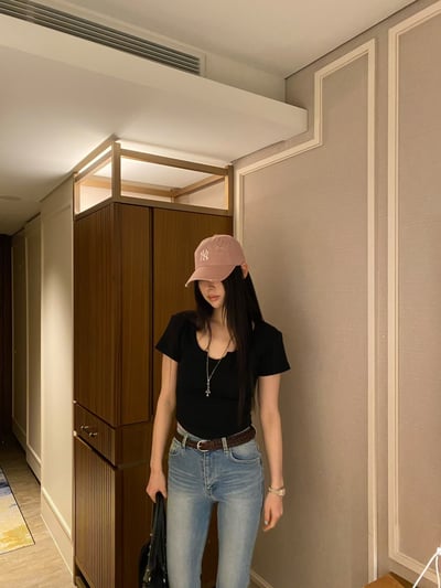 ♡正韓♡小Ｖ腰身圓領Ｔ3