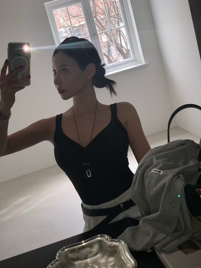 ♡正韓♡坑條刺繡交叉性感背心6