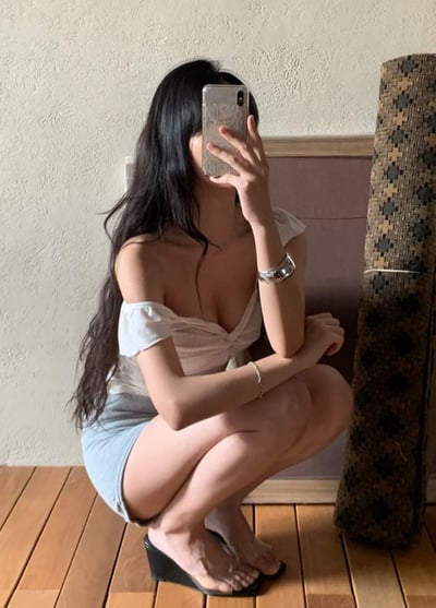 ♡正韓♡荷葉袖扭結抓皺上衣10