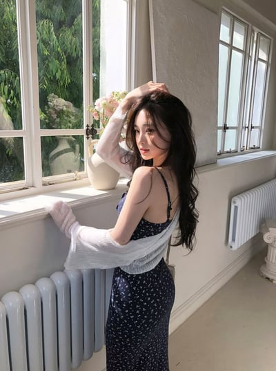 ♡正韓♡小碎花蕾絲後開衩洋裝4