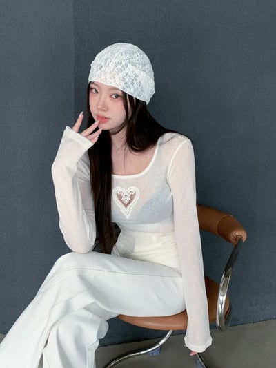 ♡正韓♡薄透蕾絲愛心簍空上衣1