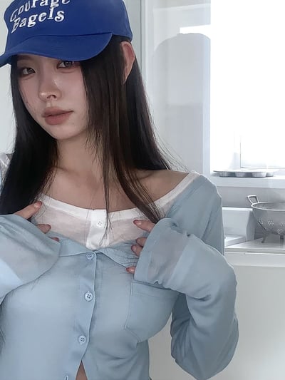 ♡正韓♡春薄透可疊穿排釦上衣8