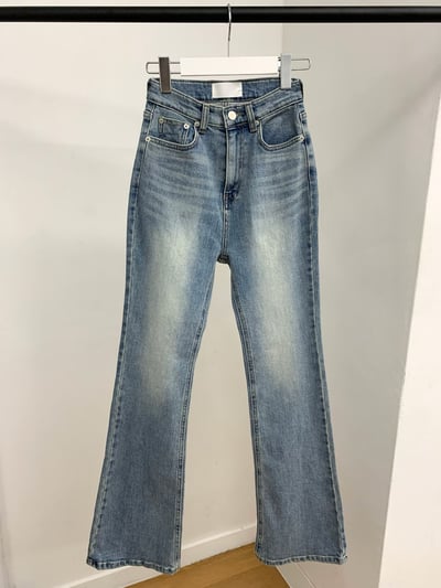 ♡正韓♡後鈕釦口袋喇叭牛仔褲7