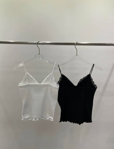 ♡正韓♡細肩蕾絲小Ｖ抓皺背心8