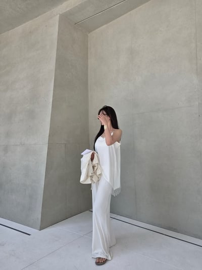 ♡正韓♡斜切蕾絲細肩上衣10