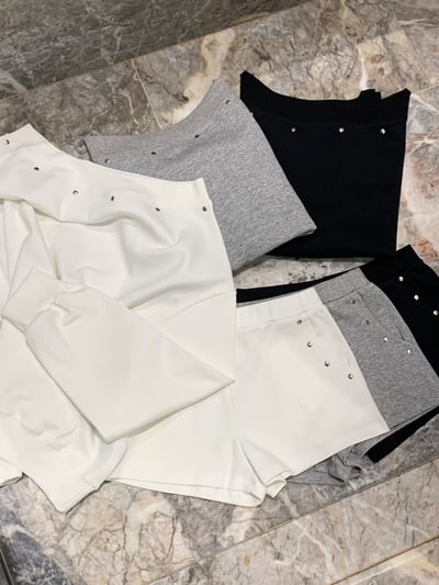 ♡正韓♡卯丁點斜肩休閒短褲套裝12