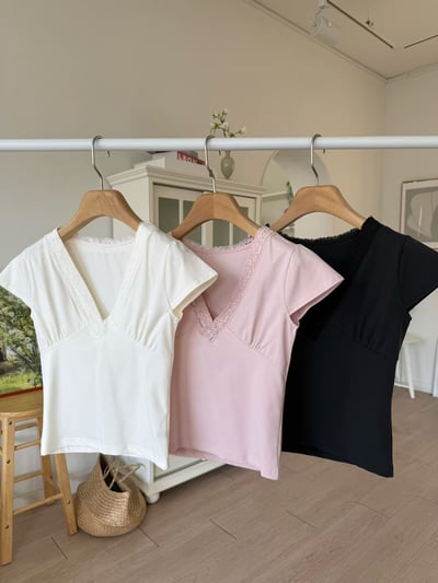 ♡正韓♡性感Ｖ蕾絲短Ｔ7