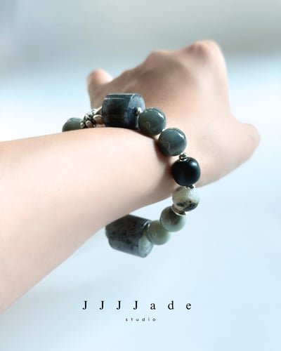 T332 弋川 | 和田玉青花手串6