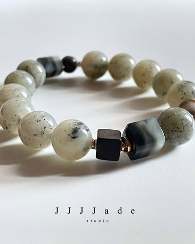 T231牙影 | 白底點墨青花5