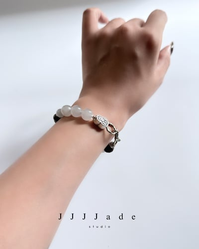 T323 縹悅 | 和田玉手串6