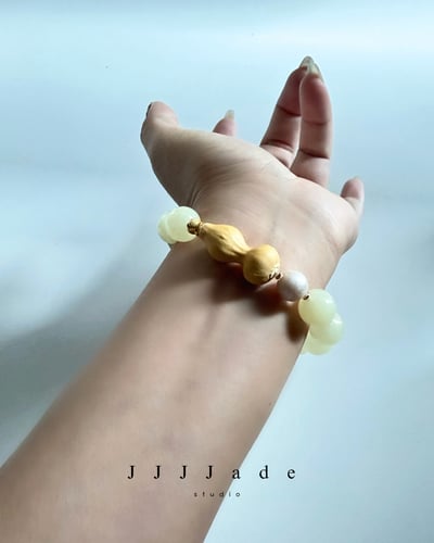 T182 璐生 |  和田玉黃口手串8