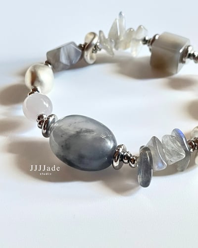 T288 煙織 | 和田玉烟紫手串1