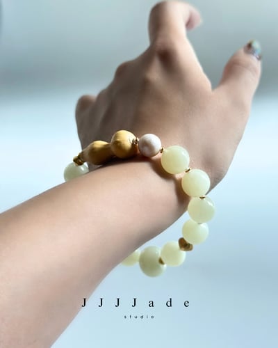 T182 璐生 |  和田玉黃口手串6