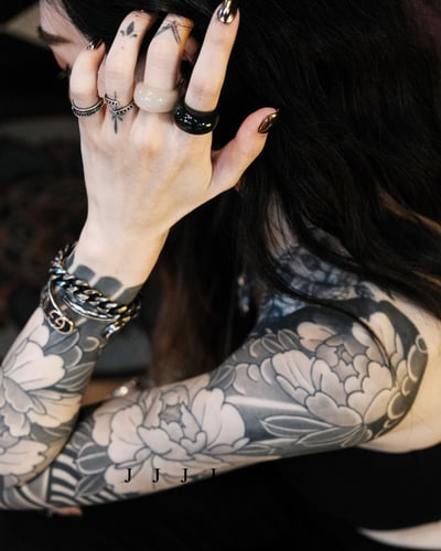 #370 371 黯語 | 港碼15