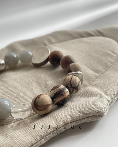 T211 浮界 | 和田玉貢木手串5