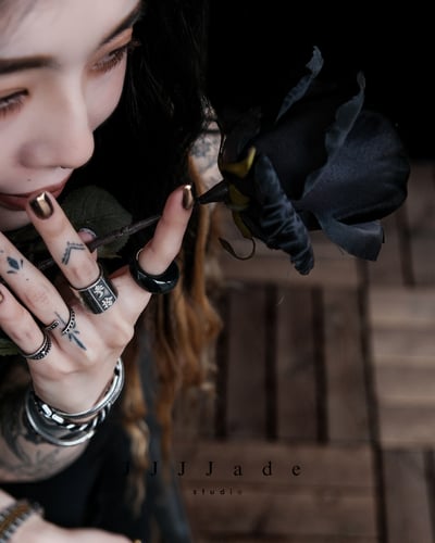 #370 371 黯語 | 港碼12