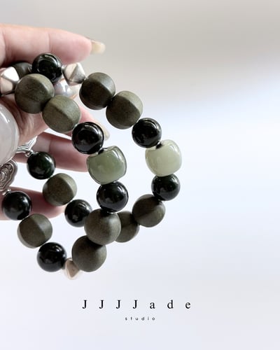 T339 抵曉 | 和田玉合香珠手串5