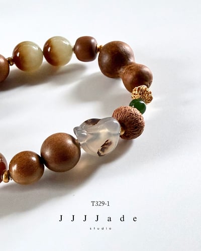 T329 瑱珀 | 和田玉糖白手串4
