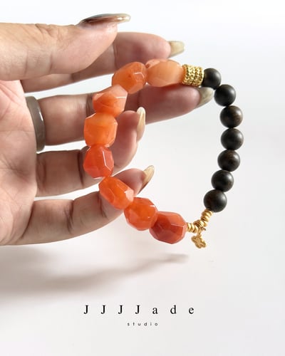 T333 采初 | 南紅 x 奇楠手串12