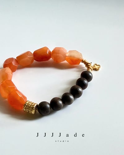 T333 采初 | 南紅 x 奇楠手串4