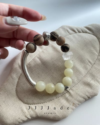 T212 靜軸 |  和田玉黃口+印尼貢木手串8
