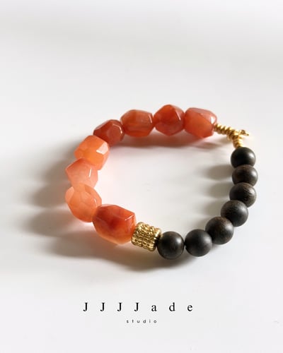 T333 采初 | 南紅 x 奇楠手串10