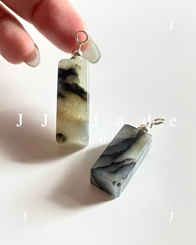 Z06 07 聚墨青花吊墜1