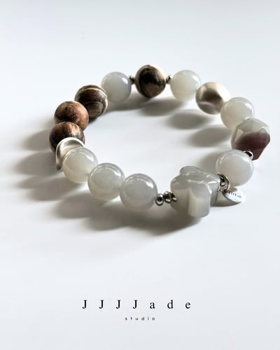 T335 赫若  |  和田玉煙紫手串1