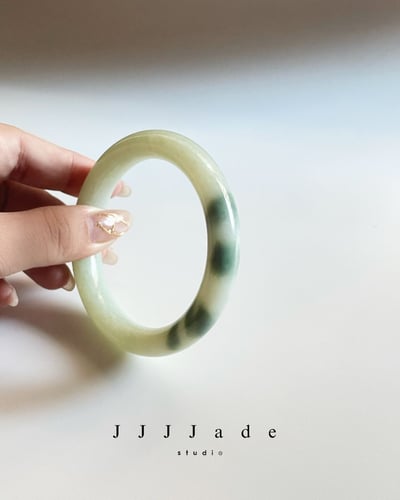 B11 澗語 |  俄翠鐲 圈口56mm4