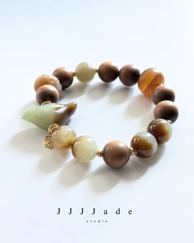 T350 啄歲 | 和田玉老山檀手串2