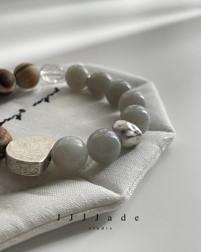 T211 浮界 | 和田玉貢木手串4