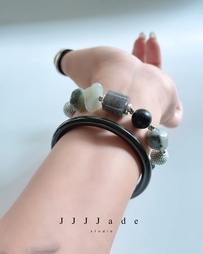 T331 汿野 | 和田玉青花手串6