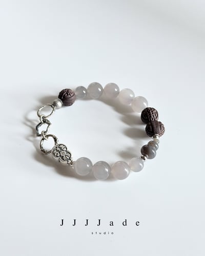 T323 縹悅 | 和田玉手串1