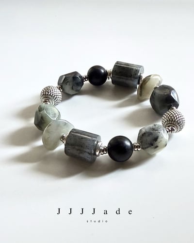 T331 汿野 | 和田玉青花手串3