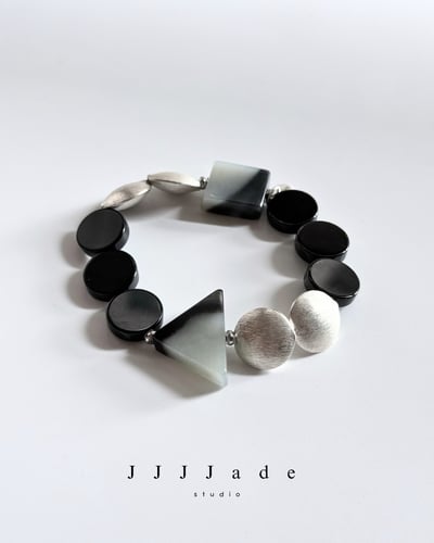 T337 隅染 | 和田玉瑪瑙手串1