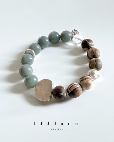 T305 浮界 -續 | 和田玉手串1