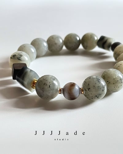 T231牙影 | 白底點墨青花4