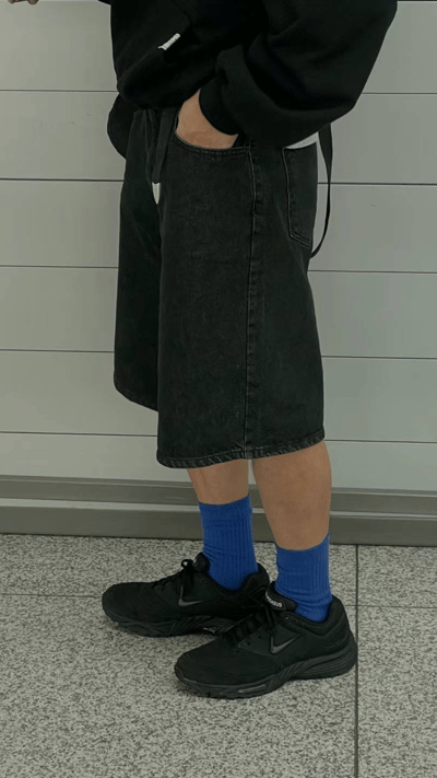 All Black Denim Pants4