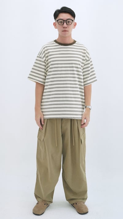 日系落肩條紋TEE1