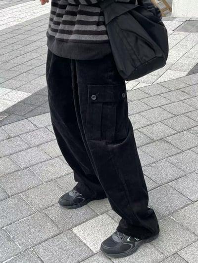 Cord Wide Cargo Pants6