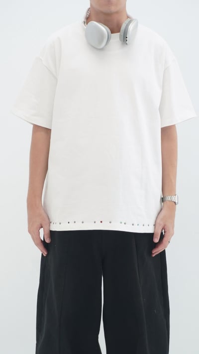 釘飾街頭寬版TEE5