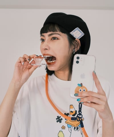 磁吸式手機支架6