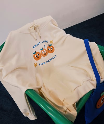 桔利好朋友 連帽tee / 米白3