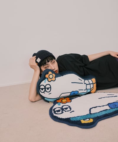 rui同學耍廢中 簇絨地毯7